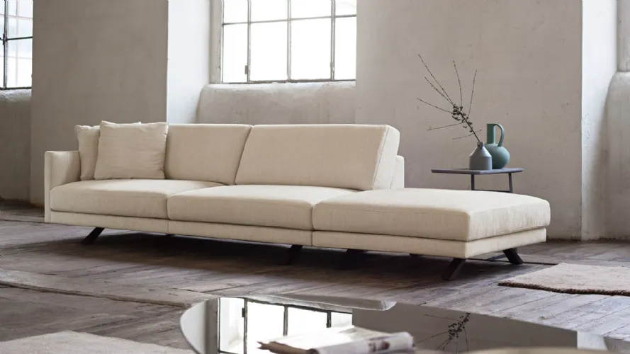 Sofa with Bart terminal