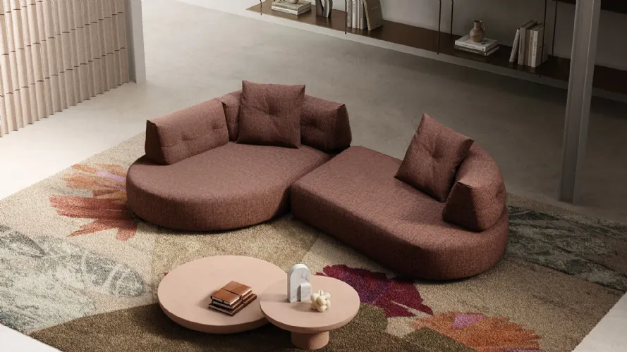 Lotus modular unit with a rounded peninsula