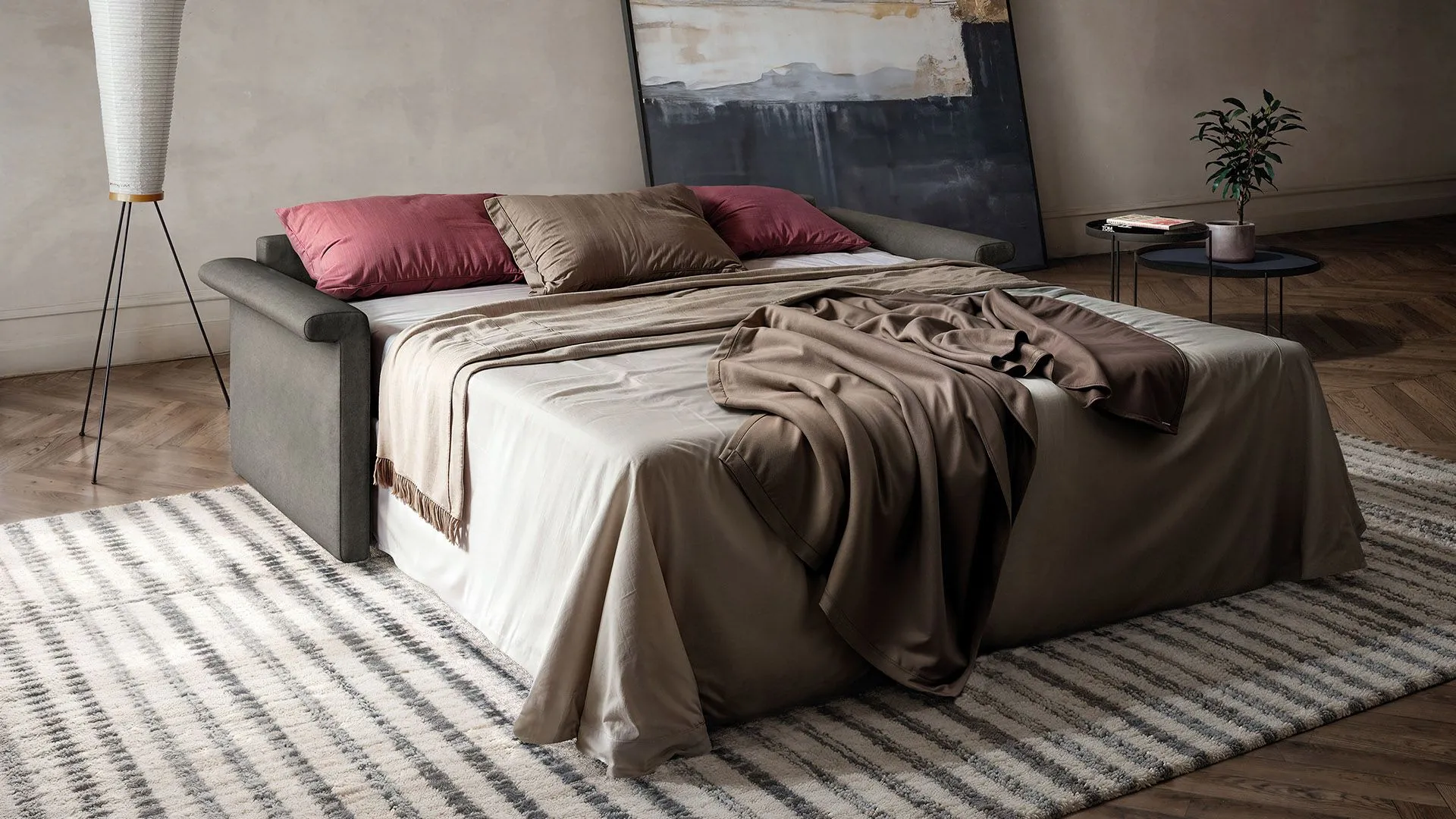 Titus sofa with comfortable bed