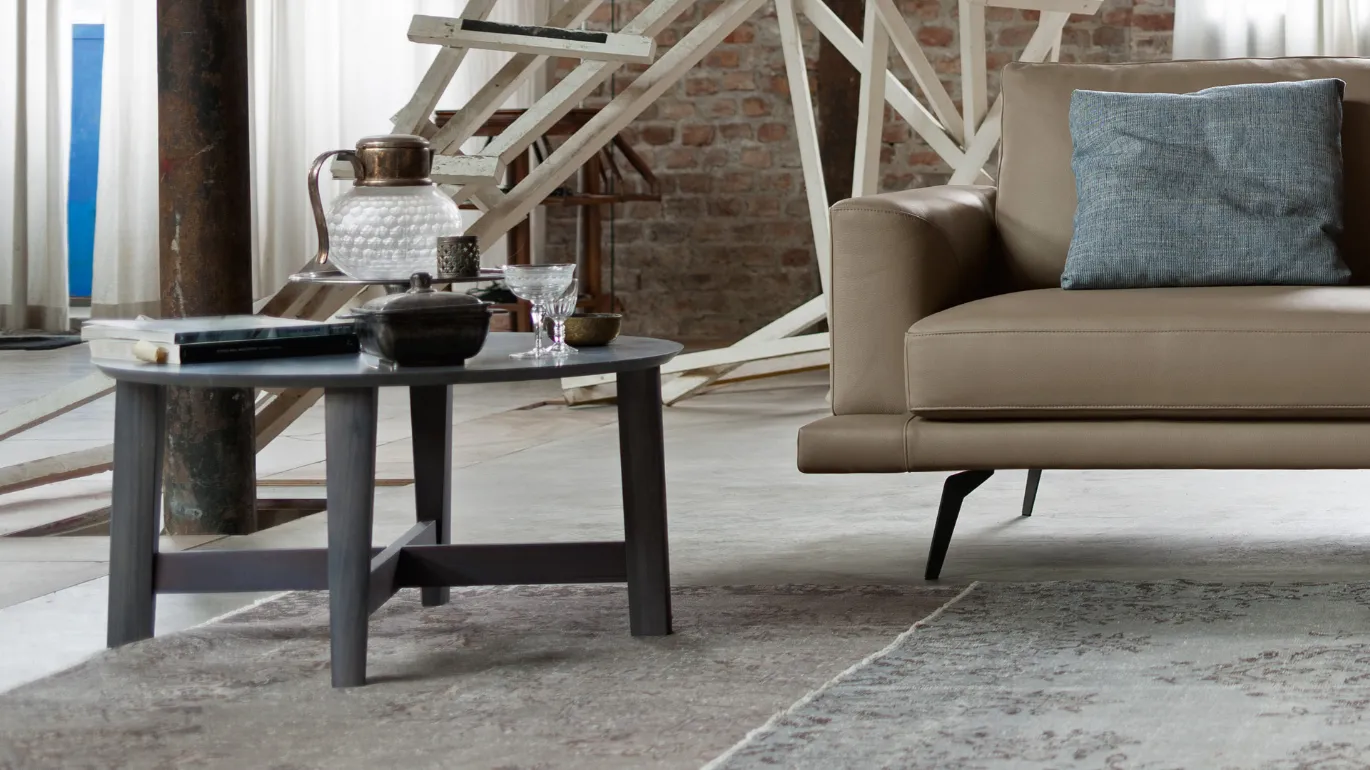 Evan wooden coffee table