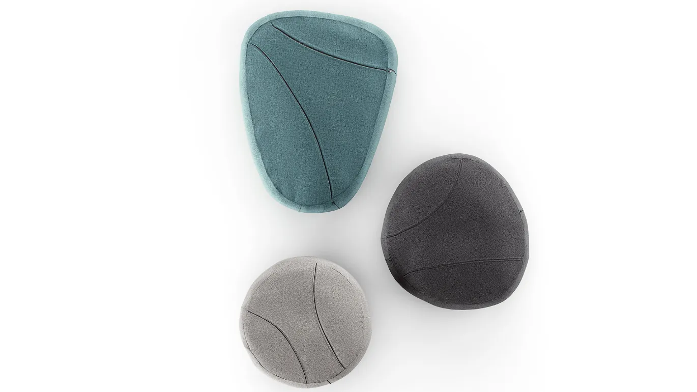 pouf footrest stones