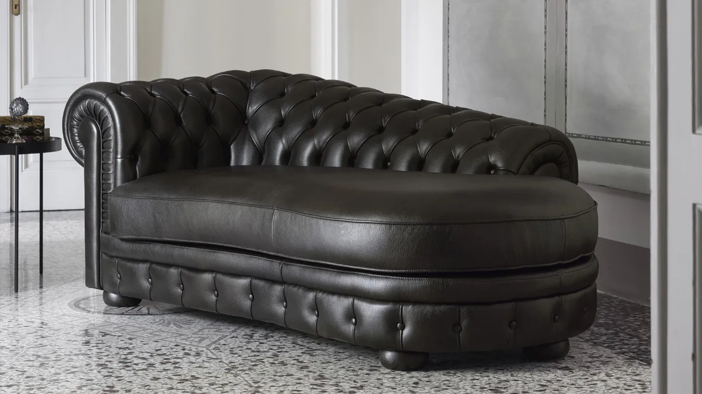 Alioth black leather daybed
