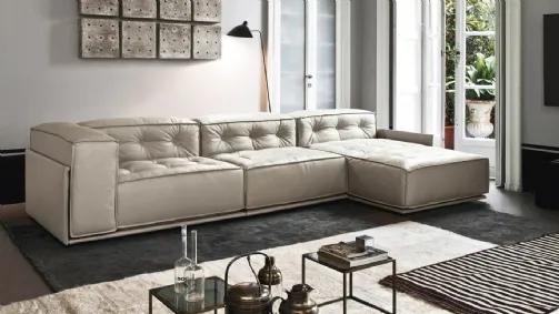 Design sofa in leather