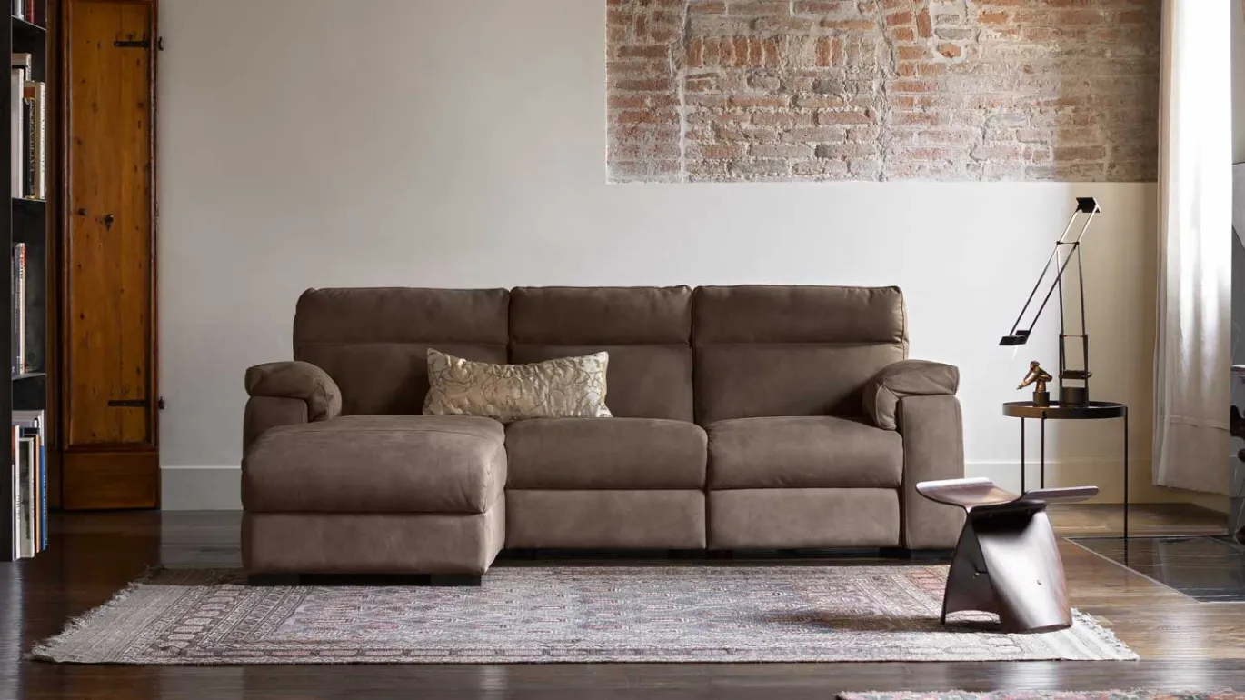 classic living room with William sofa